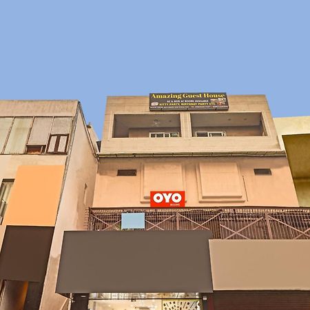 Hotel O Amazing Guest House New Delhi Extérieur photo