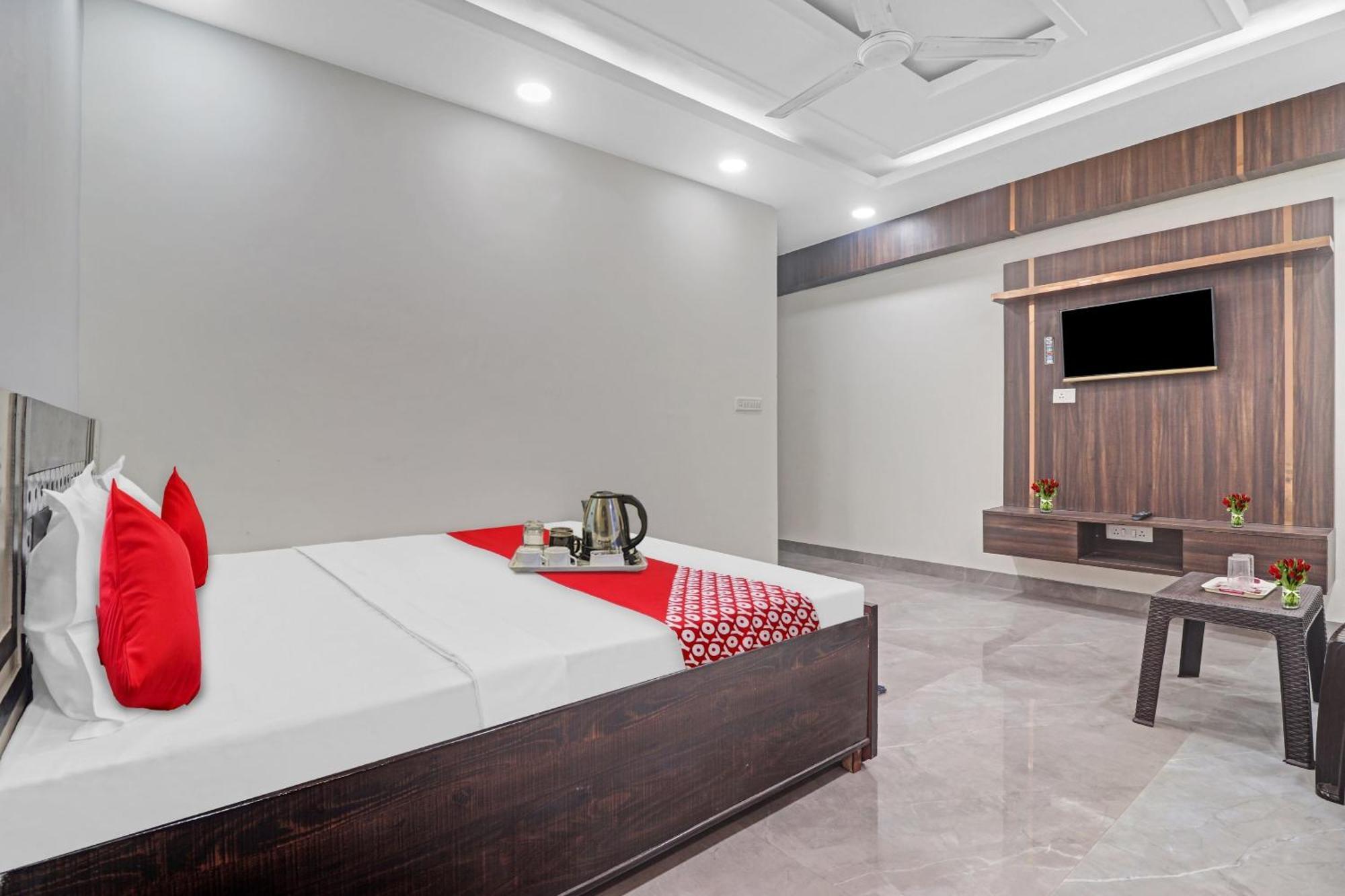 Hotel O Amazing Guest House New Delhi Extérieur photo