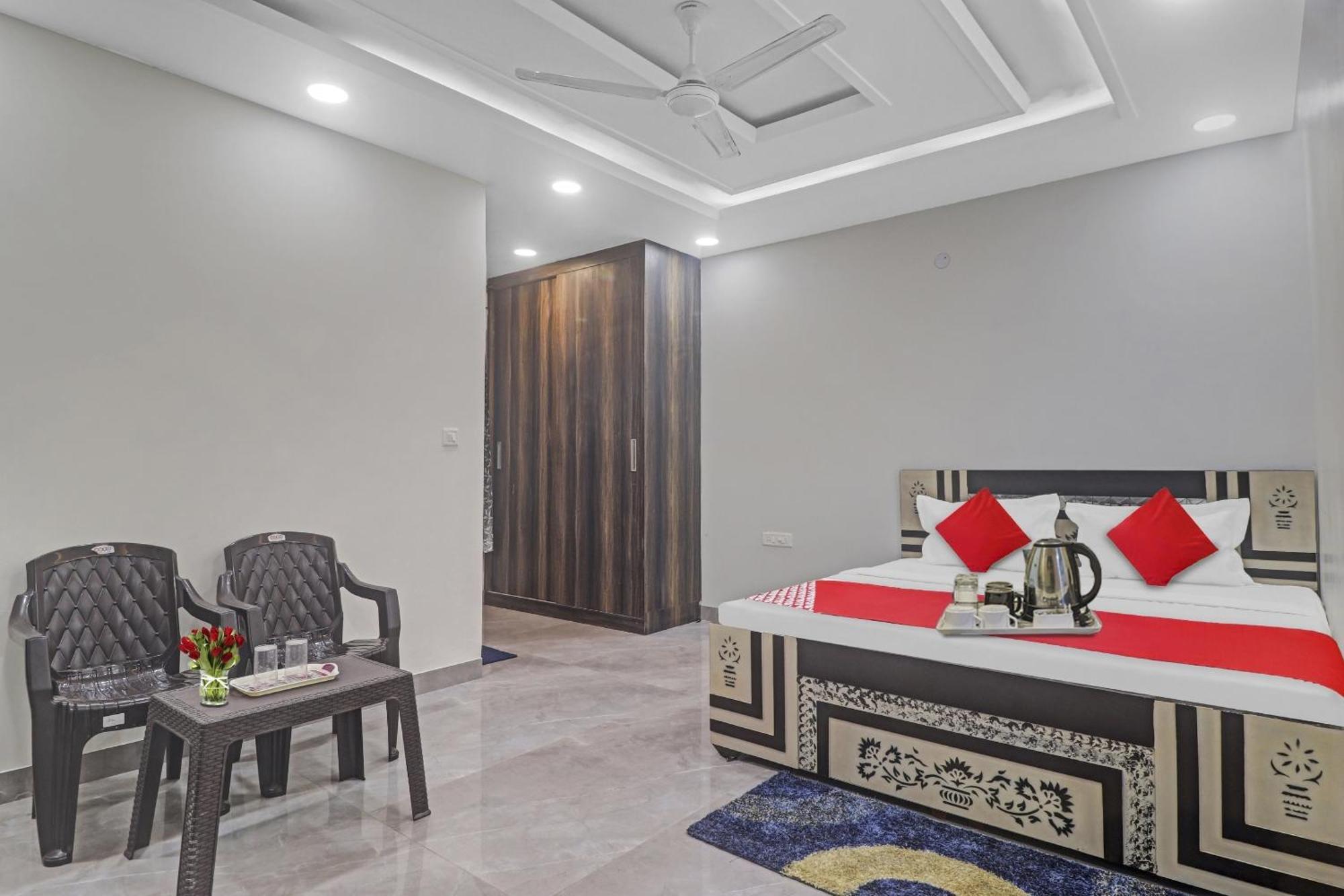 Hotel O Amazing Guest House New Delhi Extérieur photo