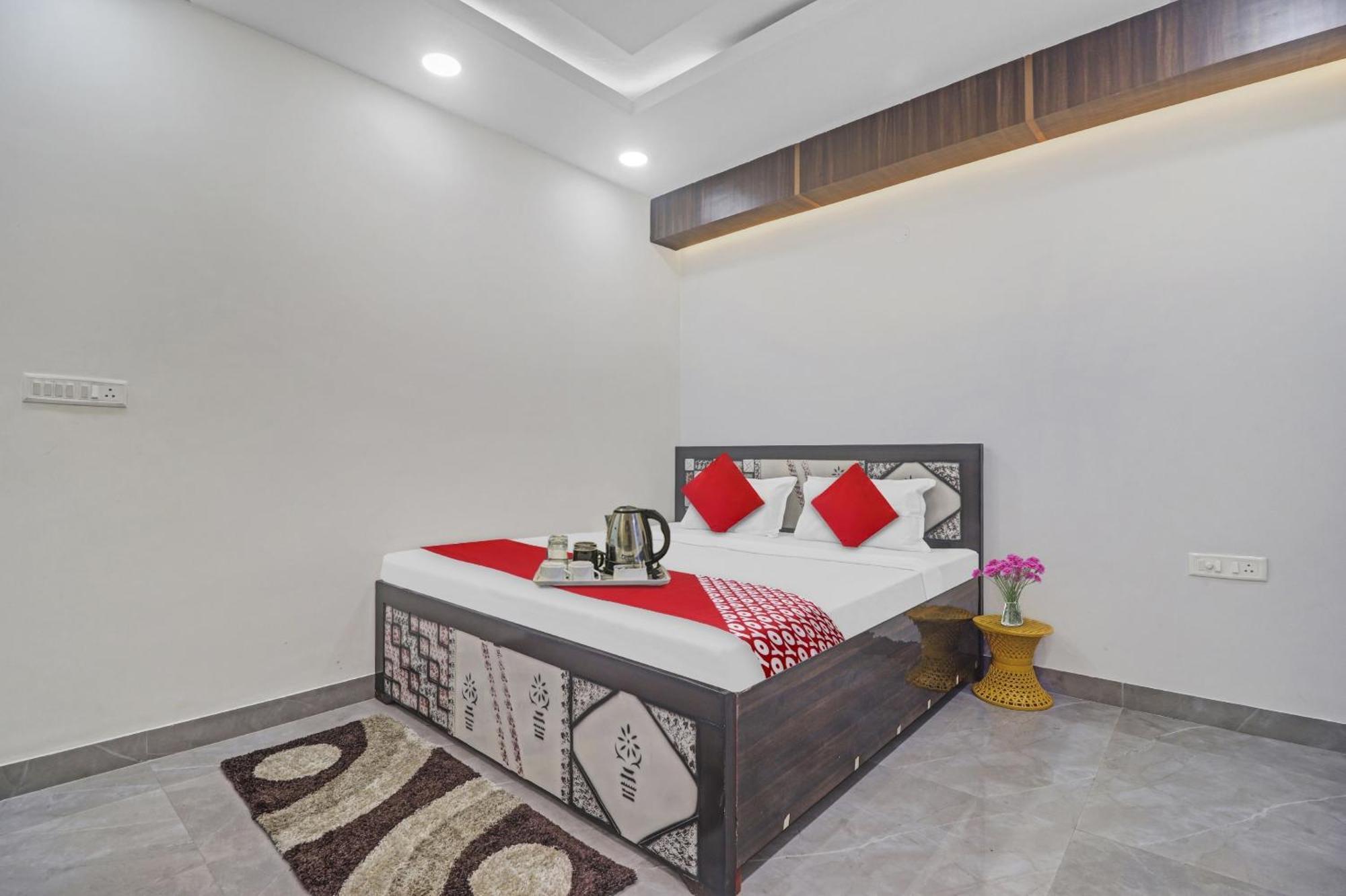 Hotel O Amazing Guest House New Delhi Extérieur photo
